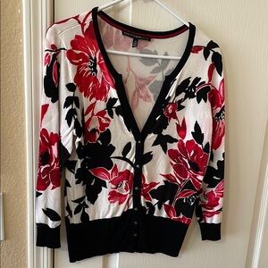 White House Black Market Red and Black Floral 3/4 sleeve Cardigan